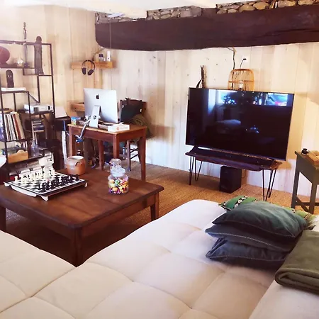 Ma Maison Est La Votre Bed and breakfast