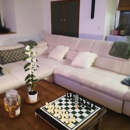 Ma Maison Est La Votre 3*